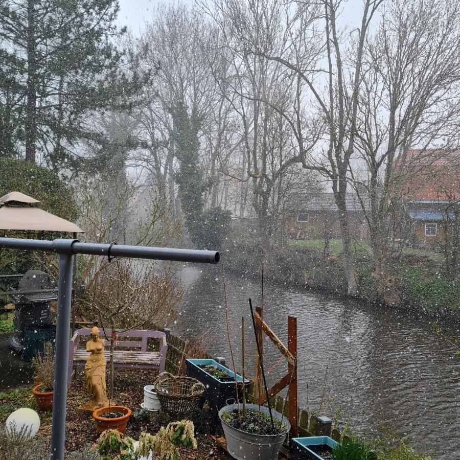 Am Kanal Neuhaus an der Oste Dış mekan fotoğraf